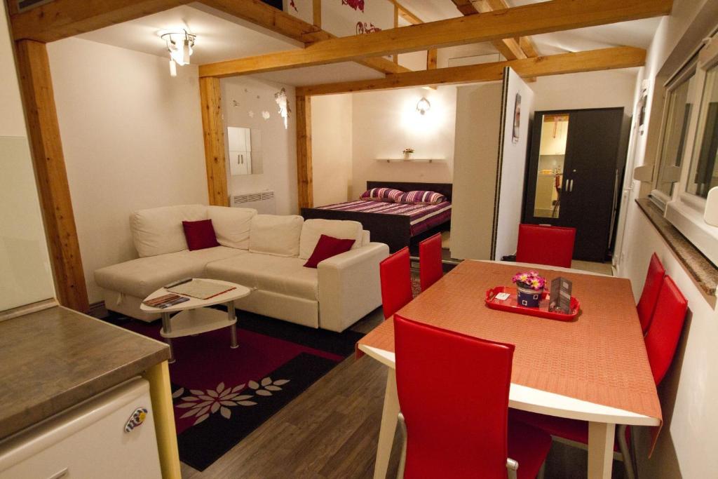 Apartmani Nighty Night - 18