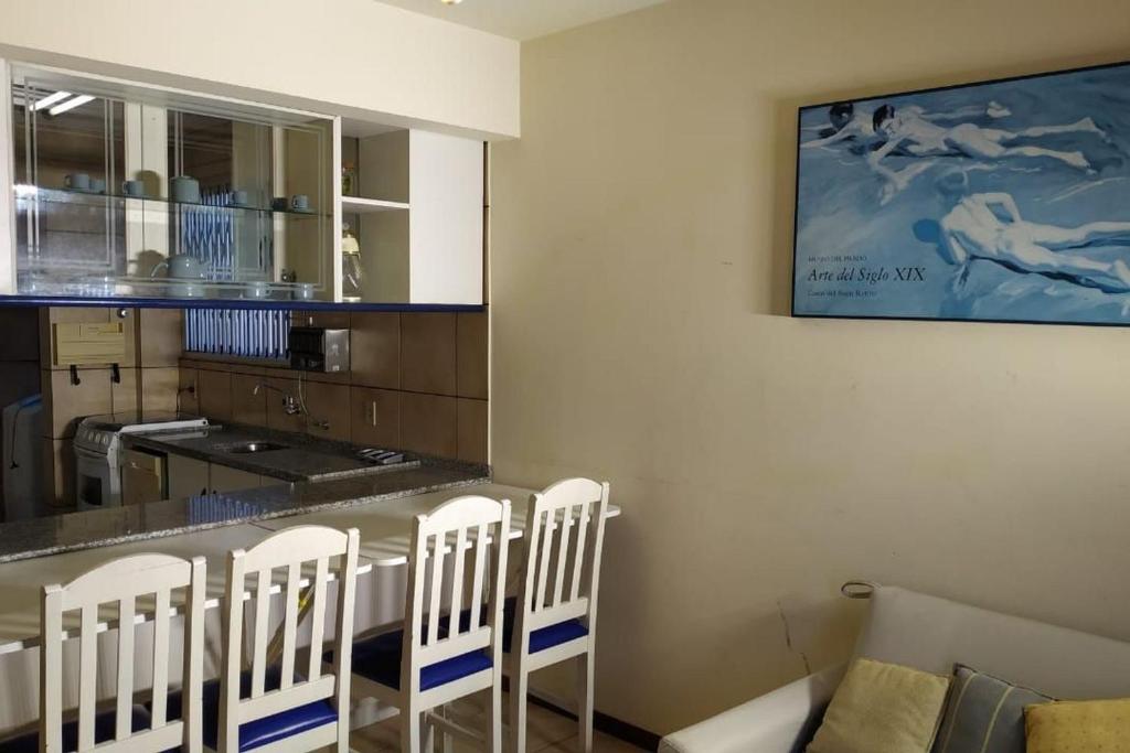  Apartamento em Bombinhas Praia de Canto Grande para 6 pessoas