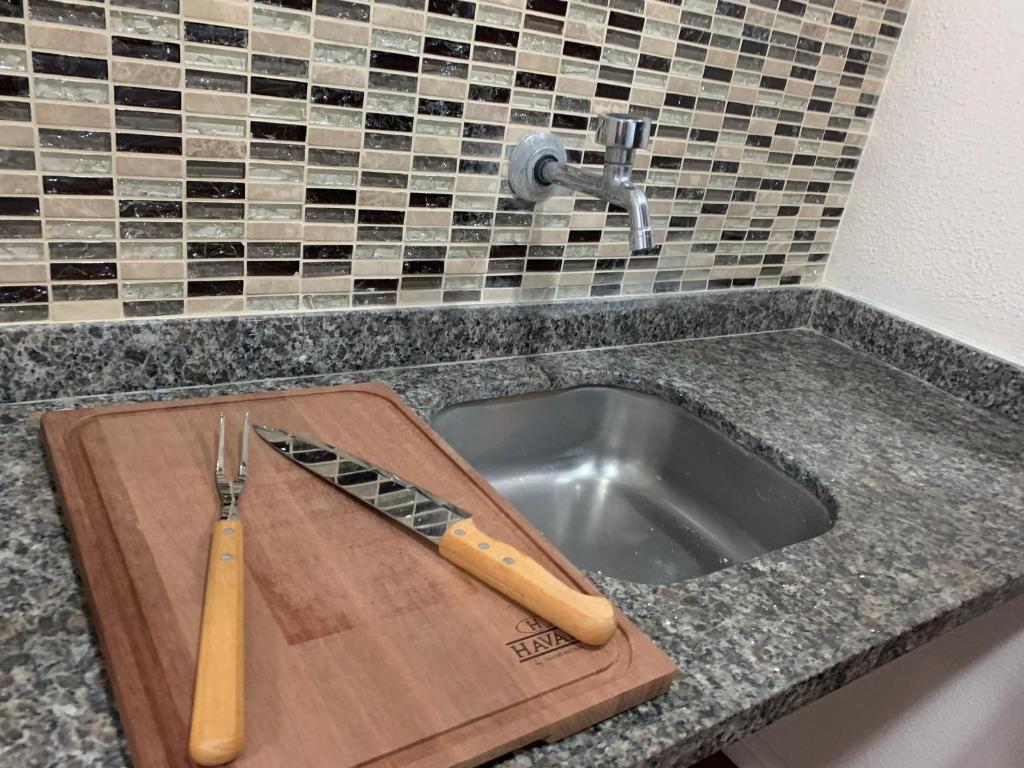  Lindo apartamento em Canasvieiras a uma quadra do mar - próximo ao Trapiche dos Barcos Piratas
