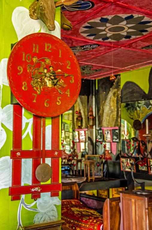 Fotografie z fotogalerie ubytování HELGASFOLLY Anti Hotel Residence v destinaci Kandy