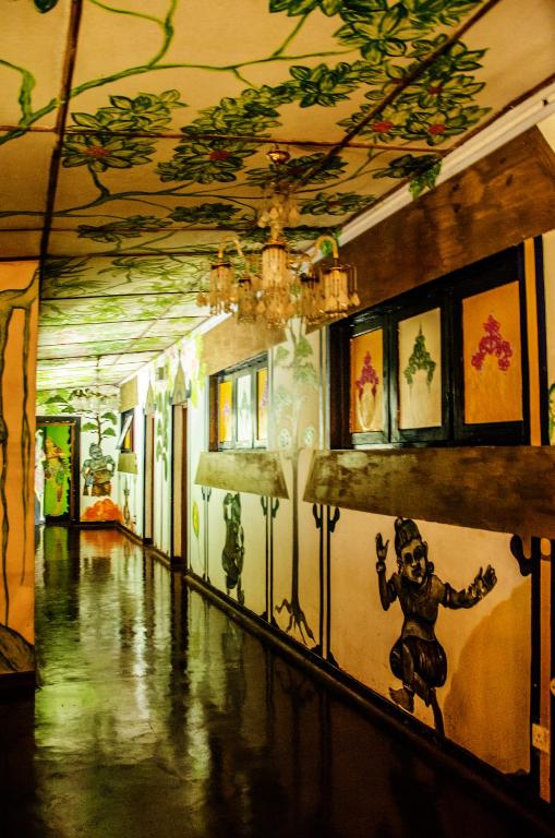 Fotografie z fotogalerie ubytování HELGASFOLLY Anti Hotel Residence v destinaci Kandy