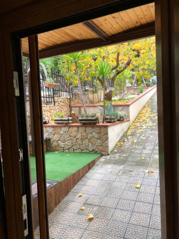 A garden outside B&B Berlen