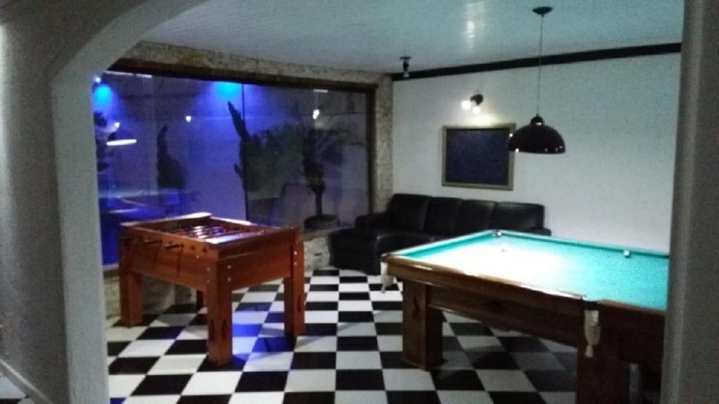 Perohouse