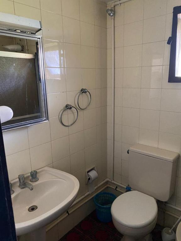  CASA COM PISCINA EM TORRES beira do rio