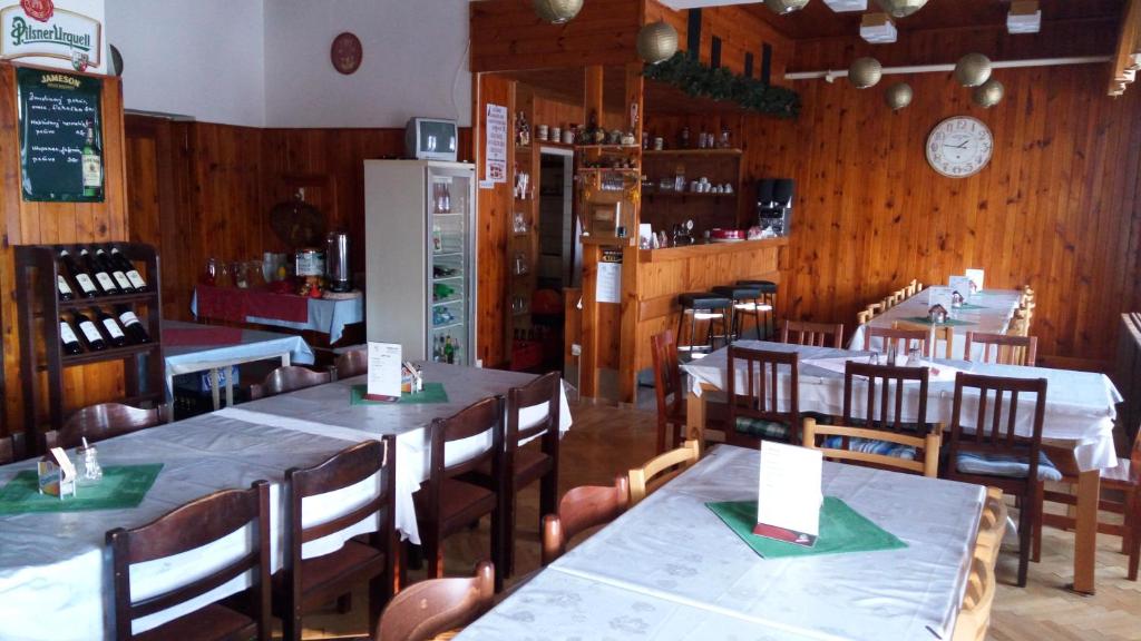 Restaurace v ubytování Penzion Diana