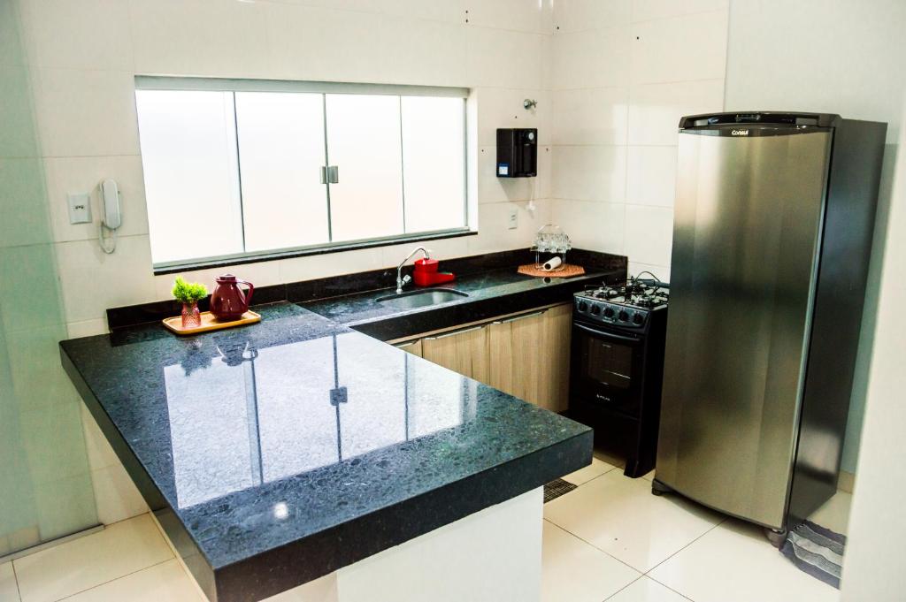  Apartamento novo e completo no Centro de Palmas c/ internet