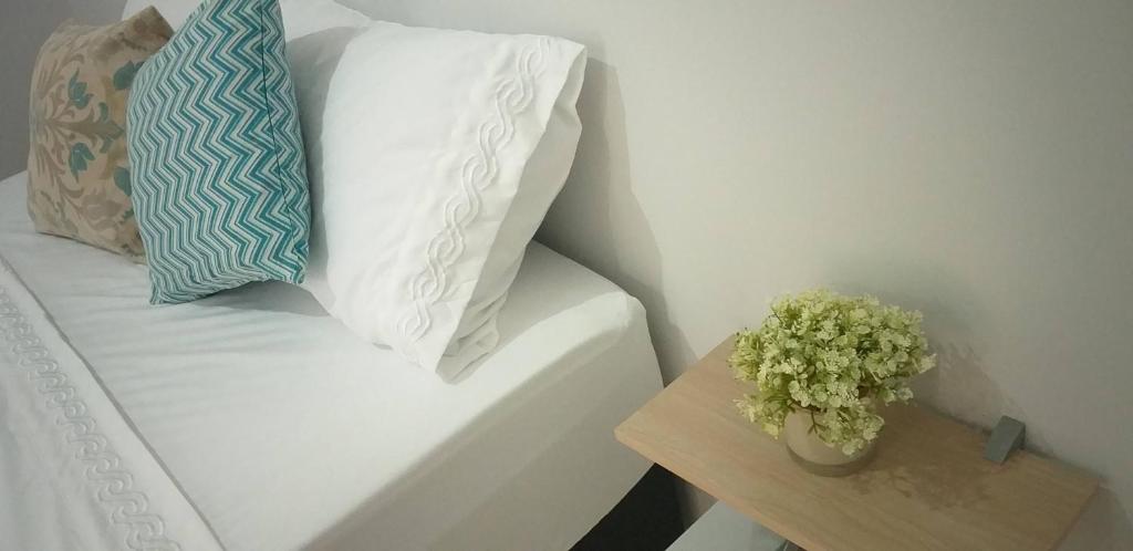  Apartamento novo e completo no Centro de Palmas c/ internet