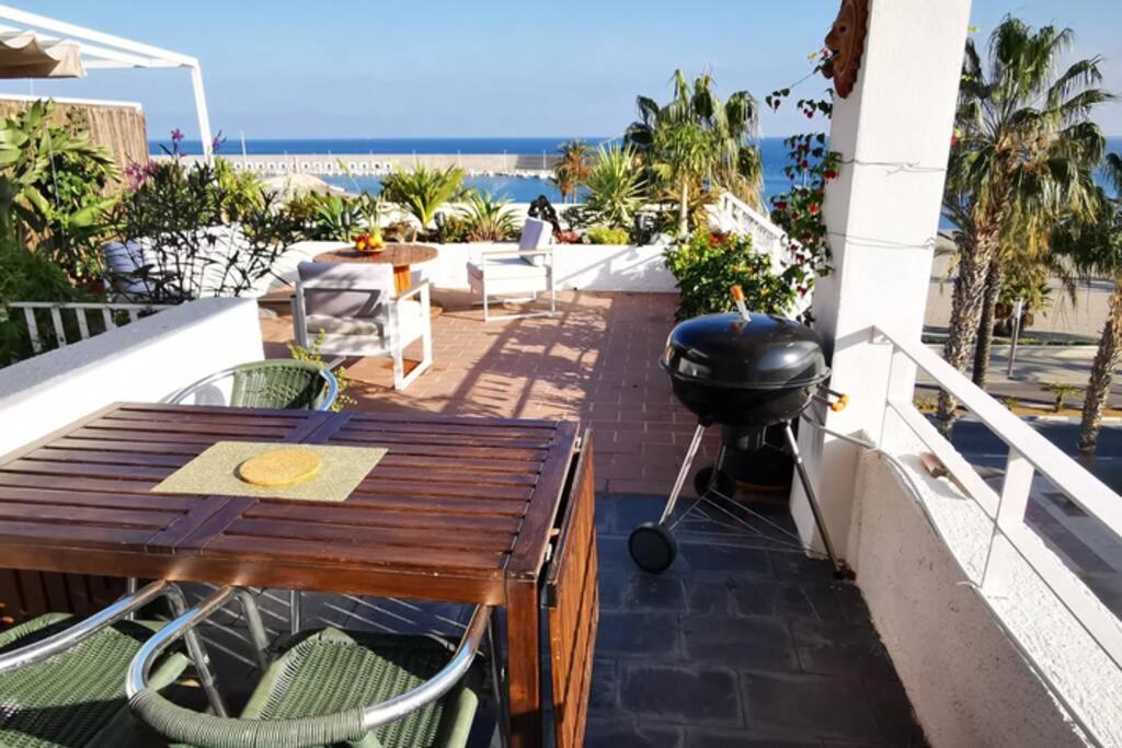 Balkon lub taras w obiekcie ¡ VAMOS A LA PLAYA 2 !
