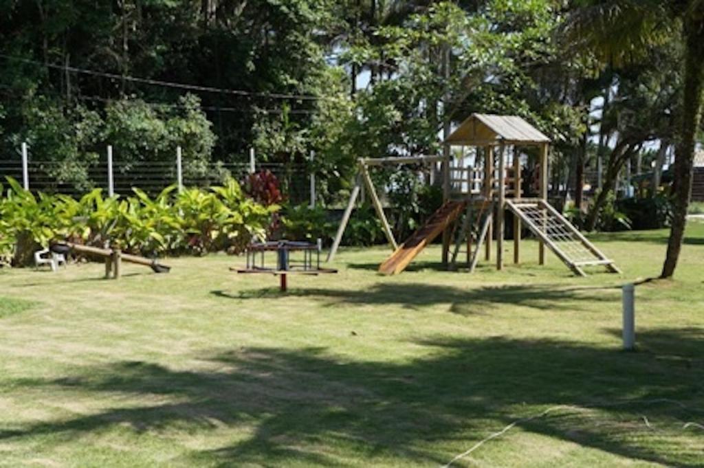  Casa Pé na Areia em Ubatuba - Alto Padrão a 30m da Praia