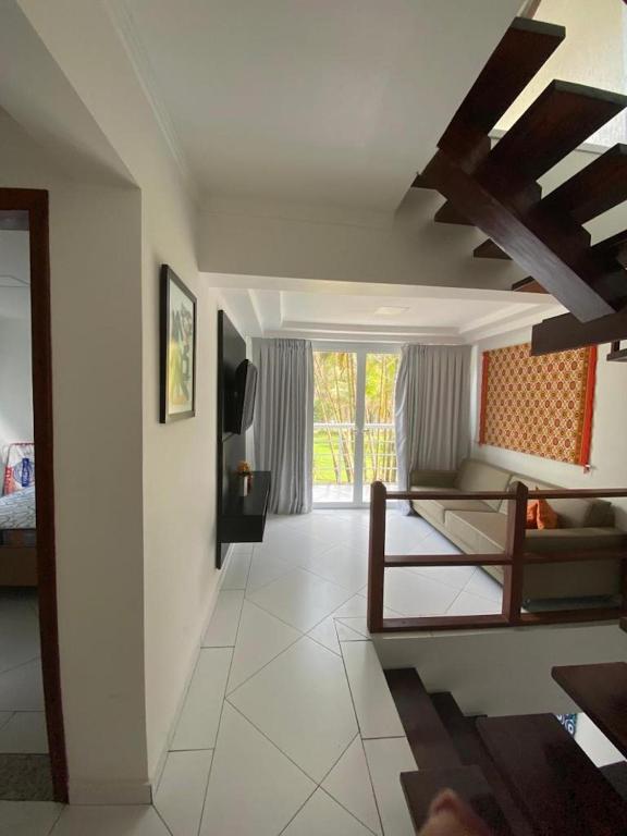  Casa Pé na Areia em Ubatuba - Alto Padrão a 30m da Praia