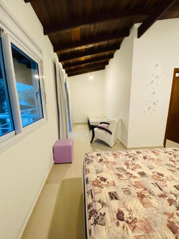  Casa Pé na Areia em Ubatuba - Alto Padrão a 30m da Praia