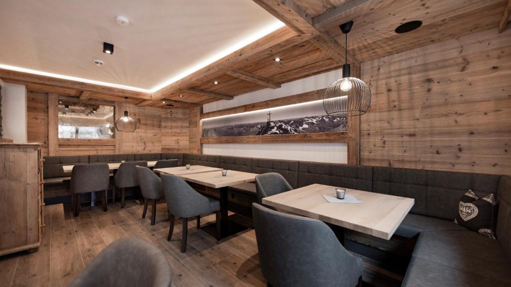 Posezení v ubytování Hotel Tanzer