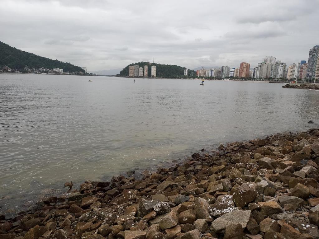  Hospedagem Adilson praia. São Vicente sp