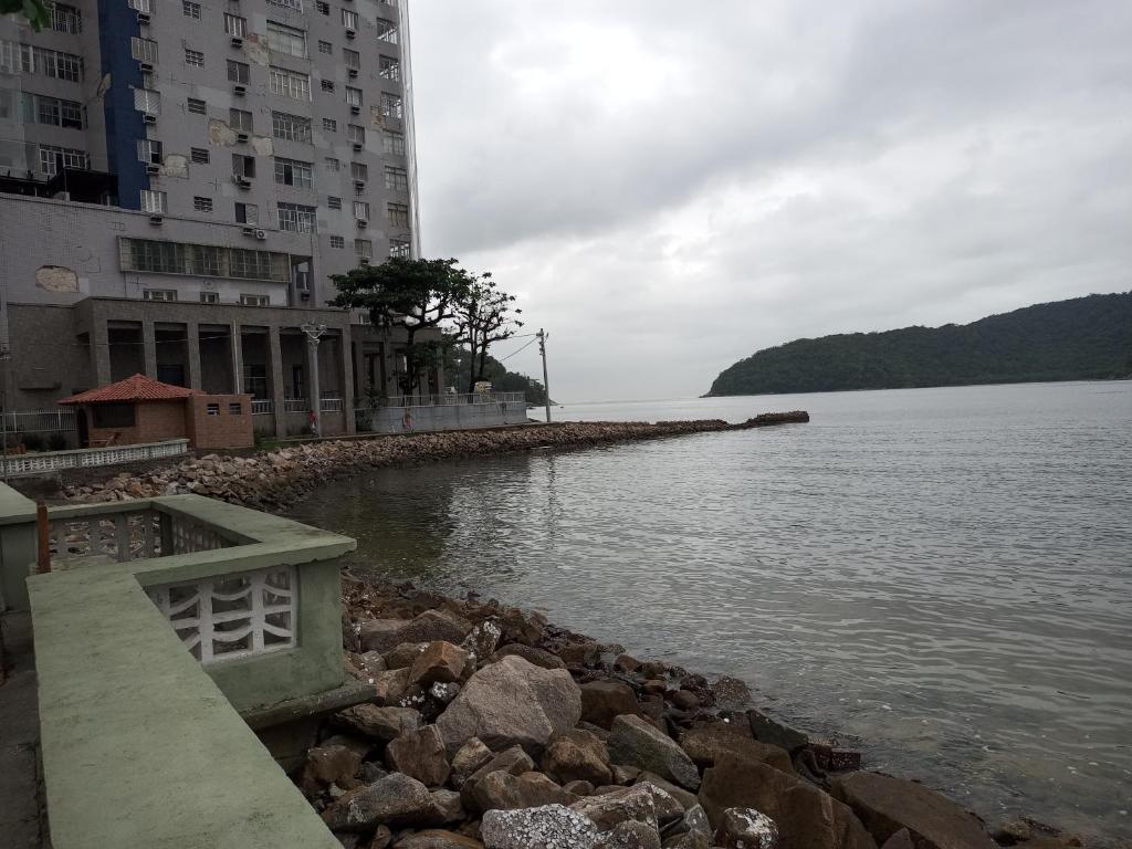  Hospedagem Adilson praia. São Vicente sp