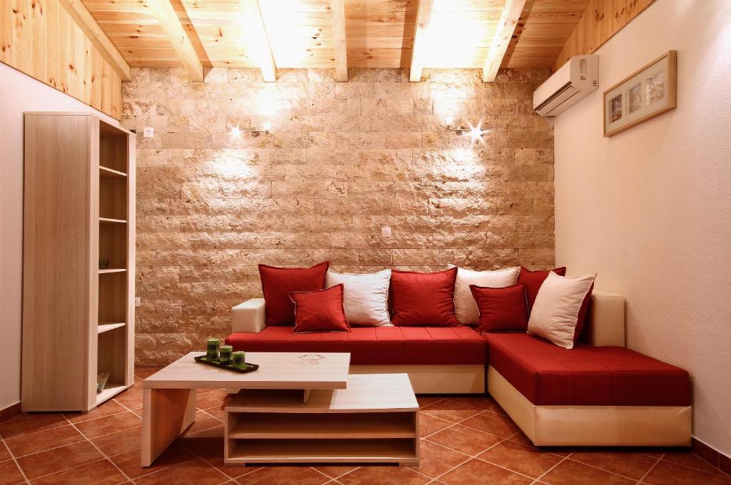 Harmonia Bungalows & Pool - 10