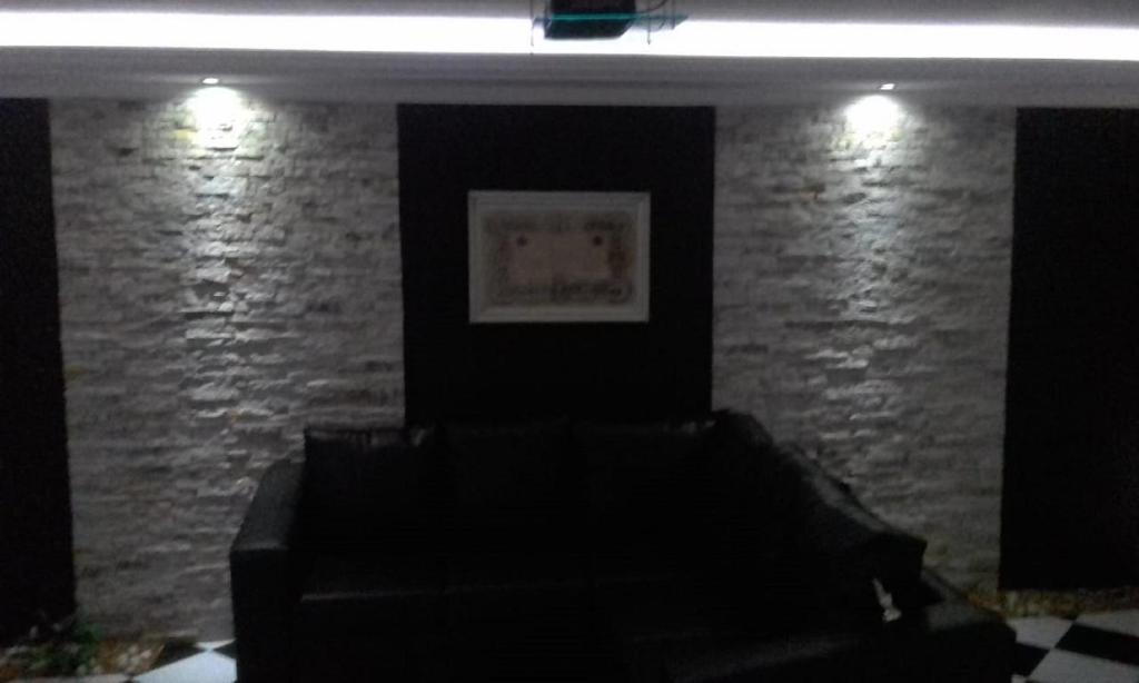  Perohouse