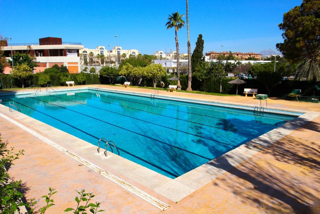 APARTAMENTO BAHIA 2, Alicante, Spain - Booking.com