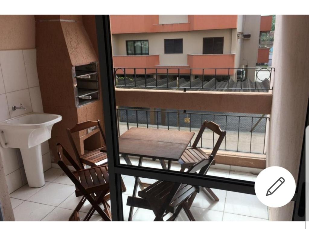  Apto aconchegante e familiar no coração de Ubatuba