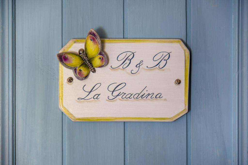 Zdjęcie z galerii obiektu B&B LA GRADINA w mieście Osimo