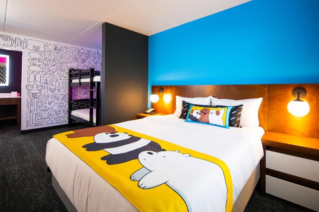 Review: Staying at Cartoon Hotel Near Amusement Park in Pennsylvania