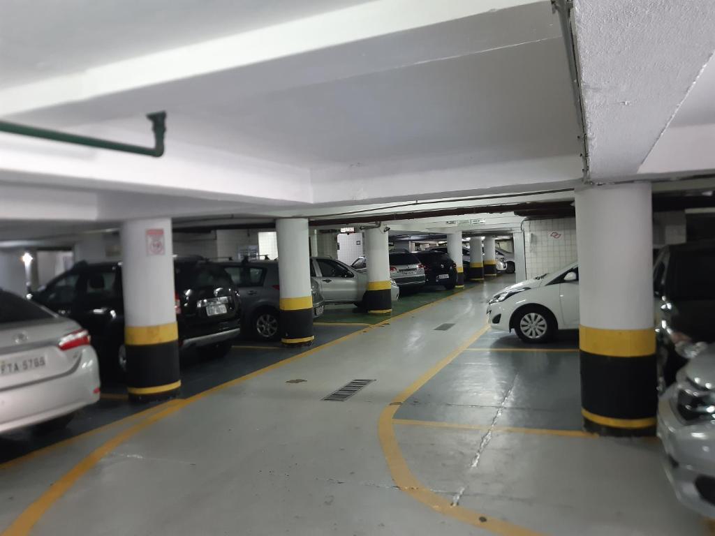  APARTAMENTO EM SANTOS EM FRENTE A PRAIA