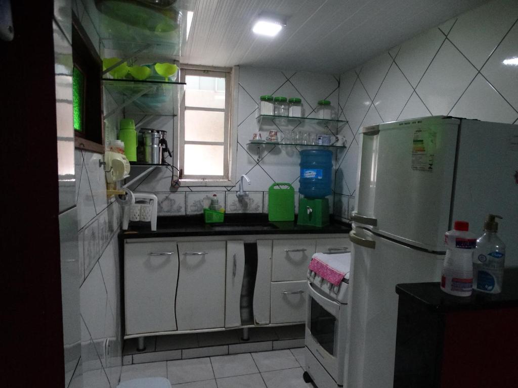  Hospedagem Giza Branco