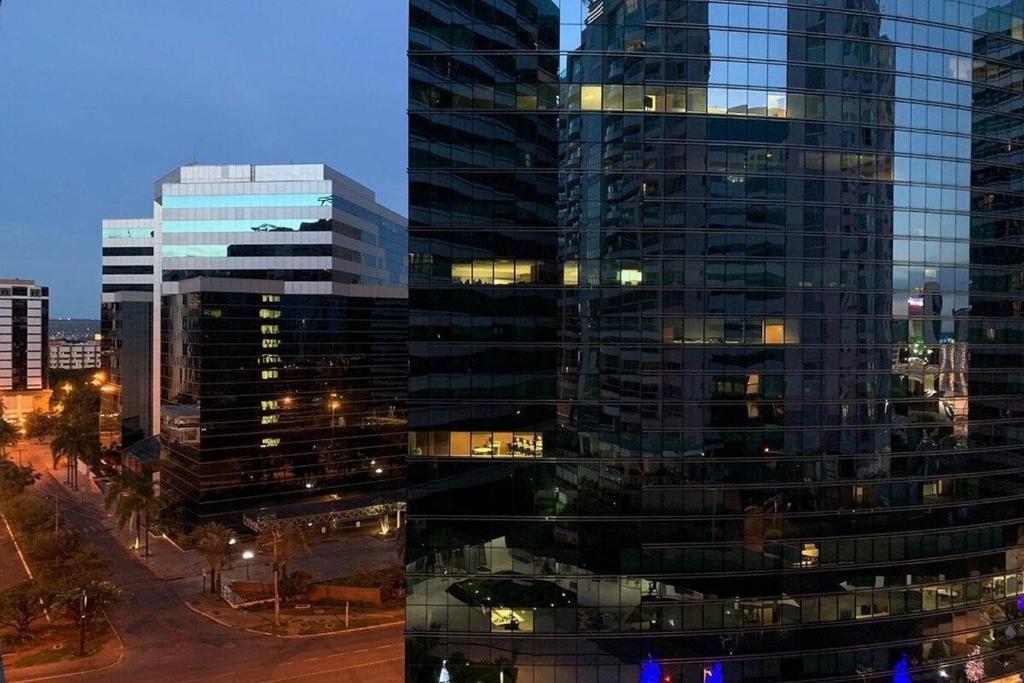  Fusion SHN Flat de luxo - Melhor localização de Brasília