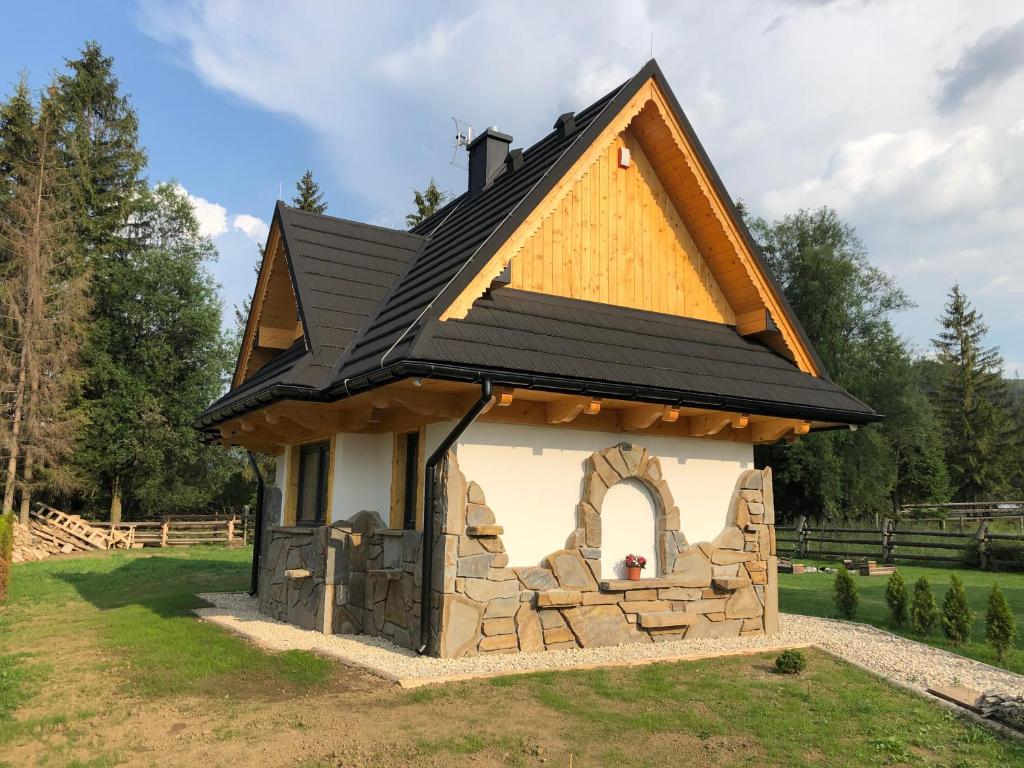 Budova, v ktorej sa horská chata nachádza