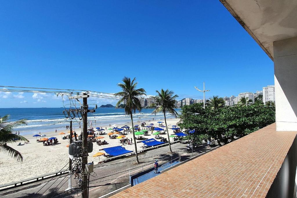  Amplo 4 quartos debruçado sobre o mar em Pitangueiras
