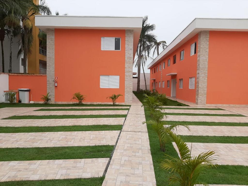  Apartamento Cristal Indaia - 250m da praia do Indaia