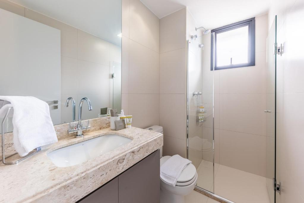  Apartamento completo com vaga - Vila Olímpia