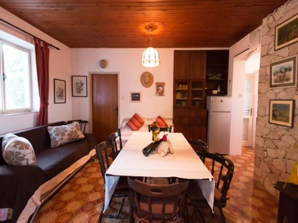 Posezení v ubytování Authentic island house with nice sea view