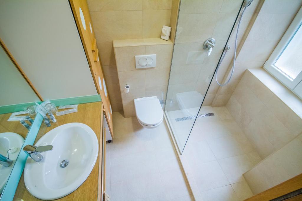 Peninsula Luxury Rooms - 9