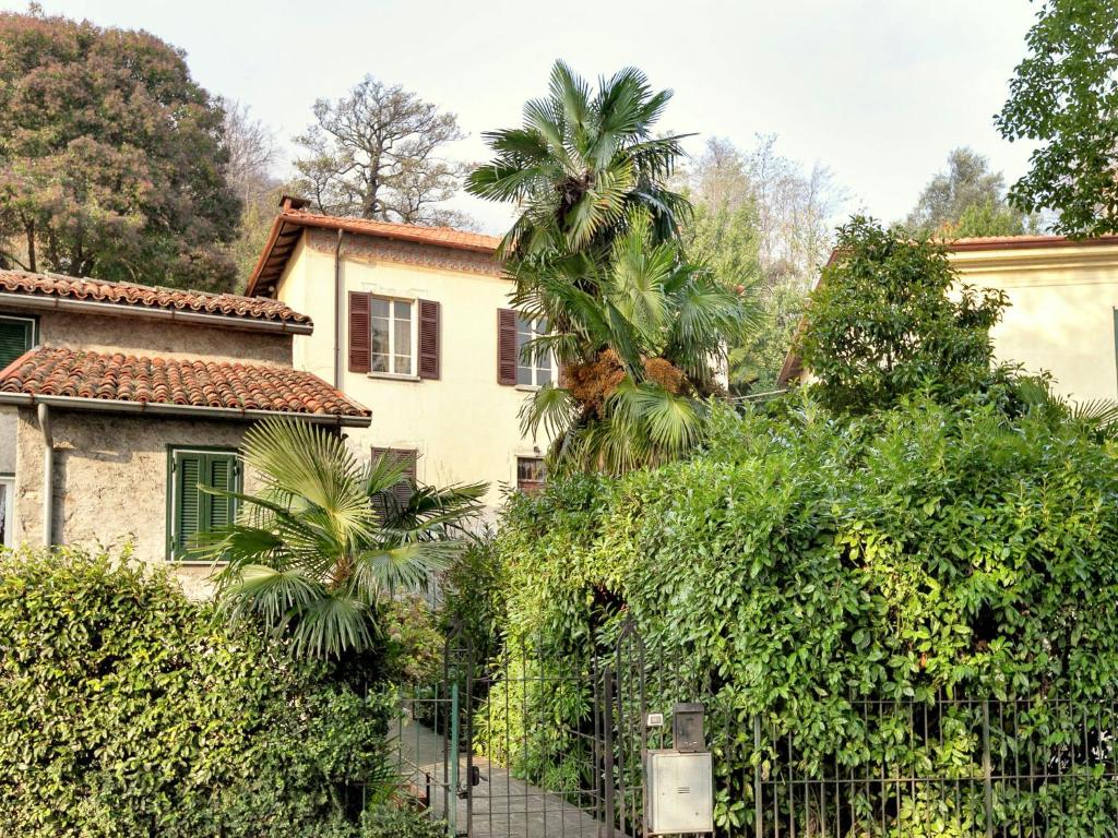 Lovely Villa in San Siro near Lake Como