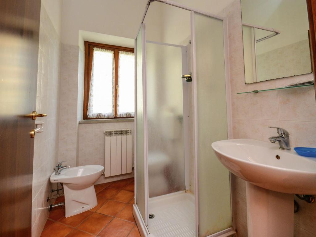 Zdjęcie z galerii obiektu Villa ad Apecchio con bosco w mieście Apecchio