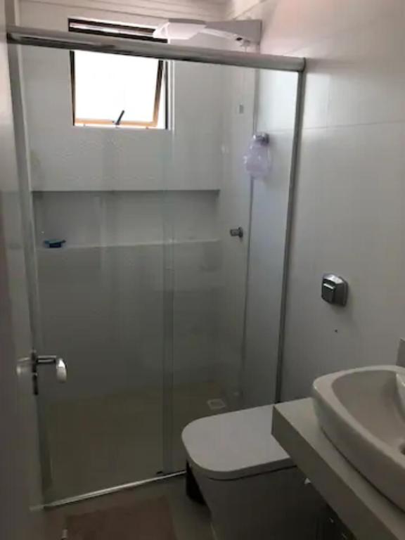  Apartamento Bem localizado Meia Praia excelente