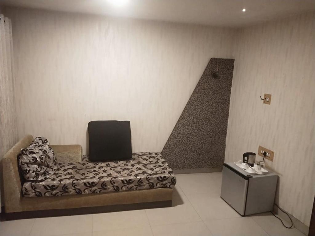Hotel Eastern Plaza - Housity