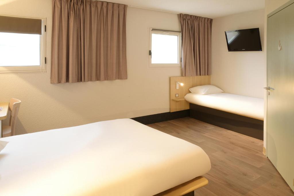 B&B HOTEL Angoulême - 三个房间