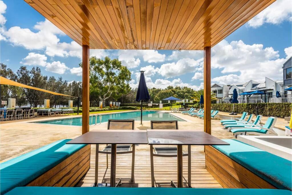 68 Cheap Ascot quays apartments in New York