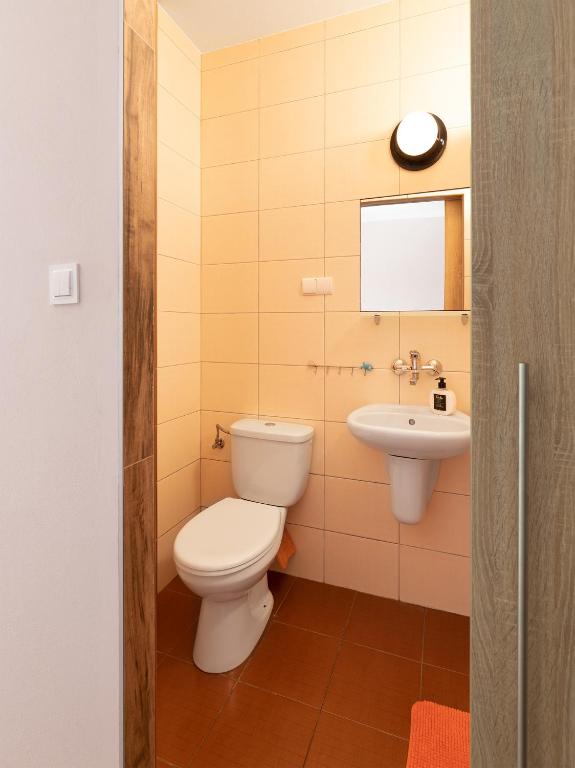 Gościniec u Sary - Basic Quadruple Room 7