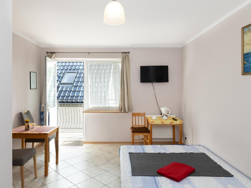 Gościniec u Sary - Basic Quadruple Room 8