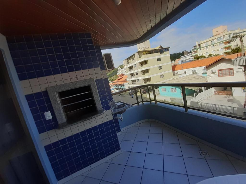  Apartamento com VISTA para o MAR no centro de Bombinhas