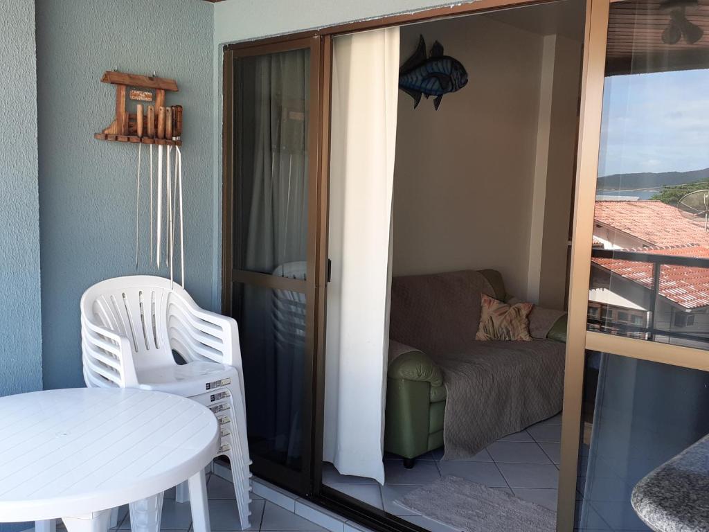  Apartamento com VISTA para o MAR no centro de Bombinhas