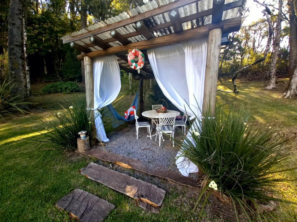 Suíte Beija Flor  Suíte Beija Flor