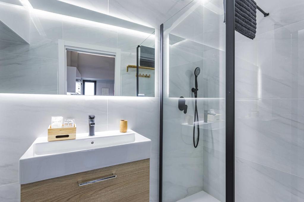 Apartamentos Cáceres Central Suites - 6