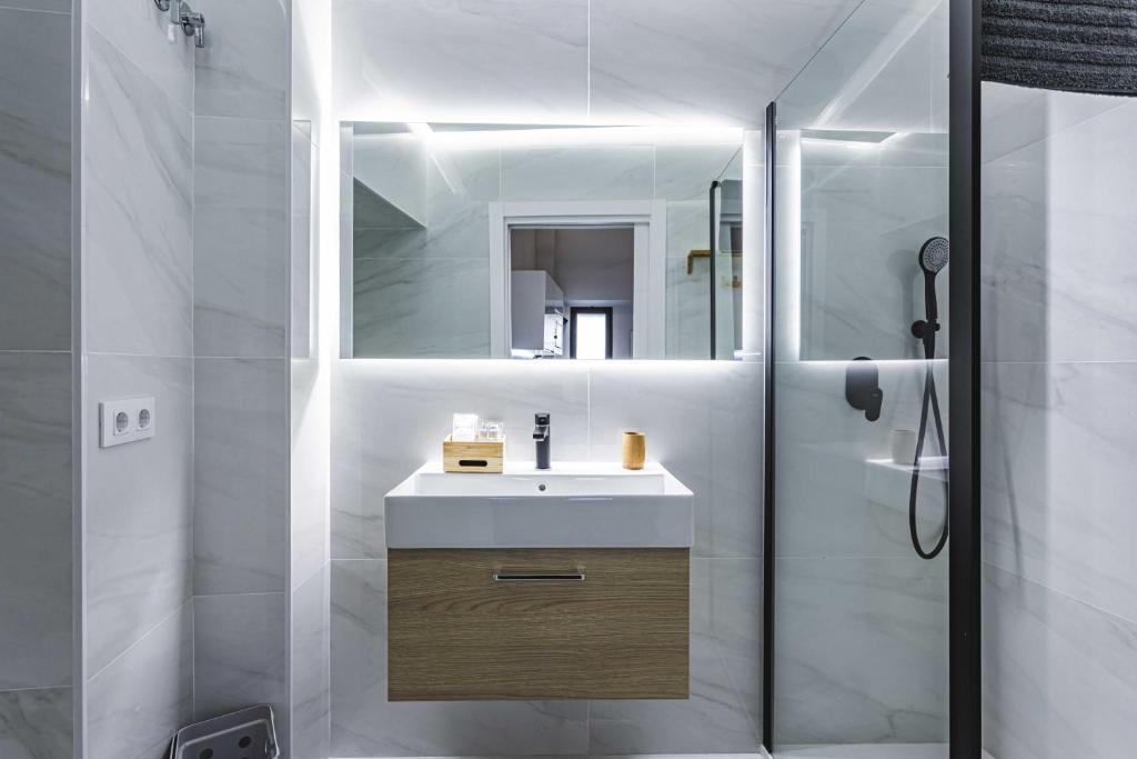 Apartamentos Cáceres Central Suites - 7