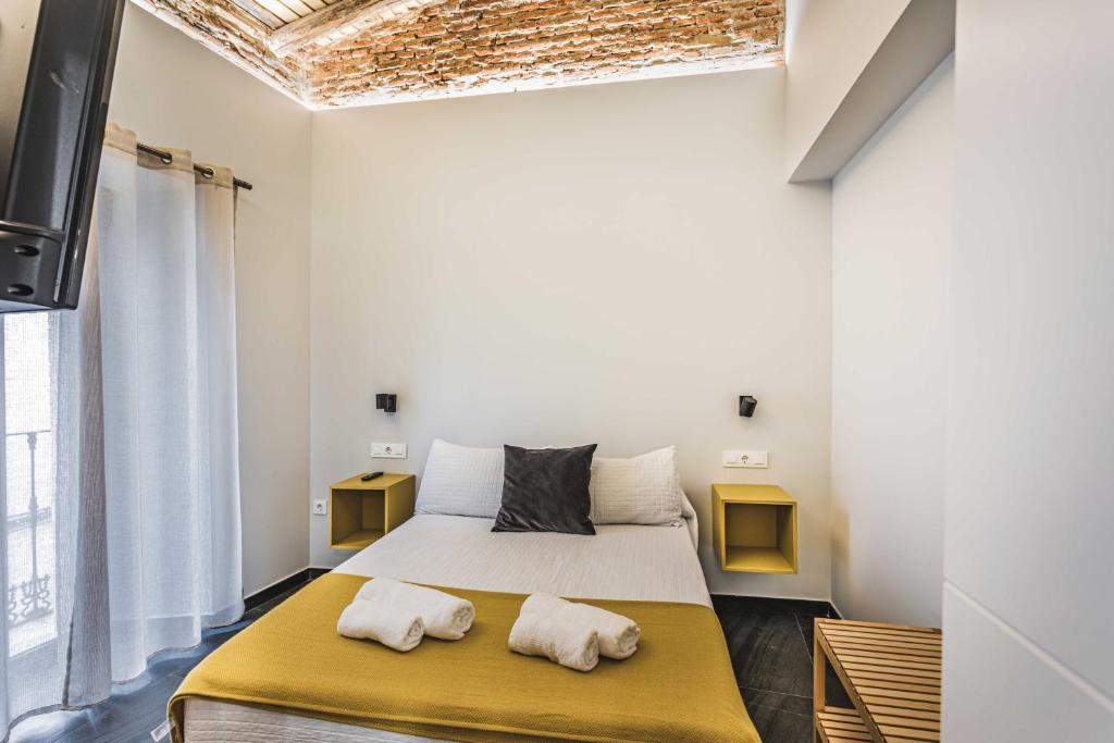 Apartamentos Cáceres Central Suites - 10