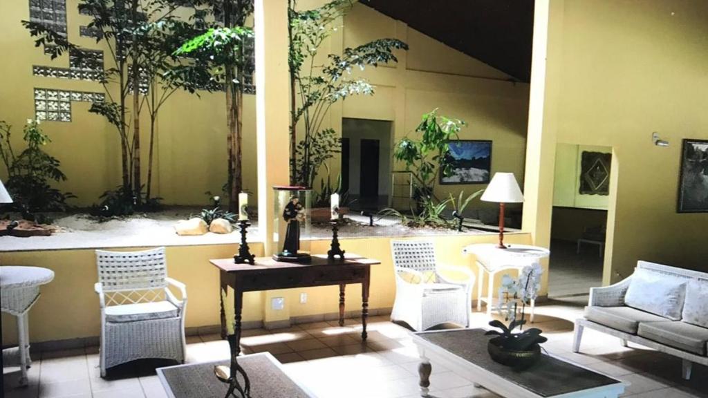  Casa 6 Suítes - Praia de Itacimirim - Alto Padrão