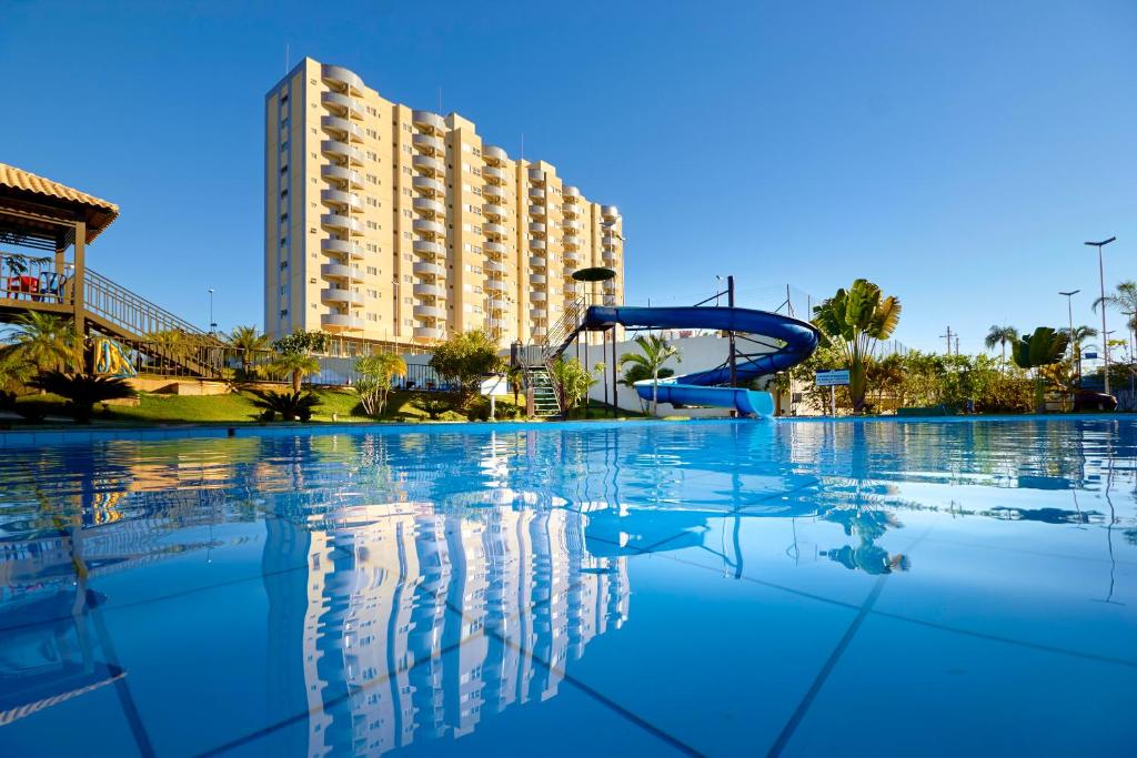  Golden Dolphin Express Oficial