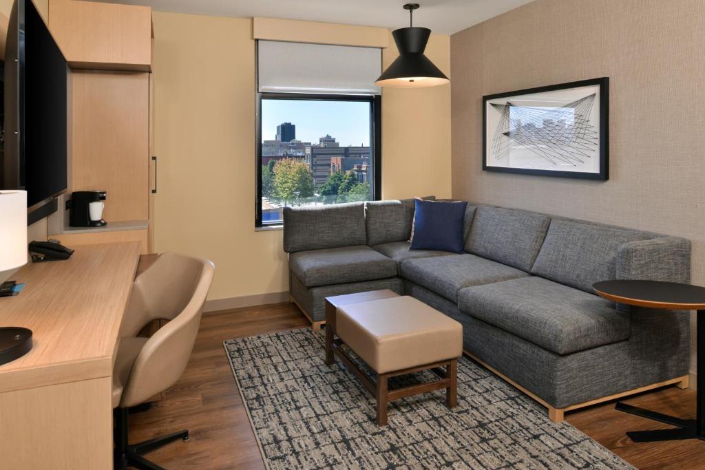 Hyatt Place Chicago Wicker Park - Queen Room Met Twee Queensize Bedden